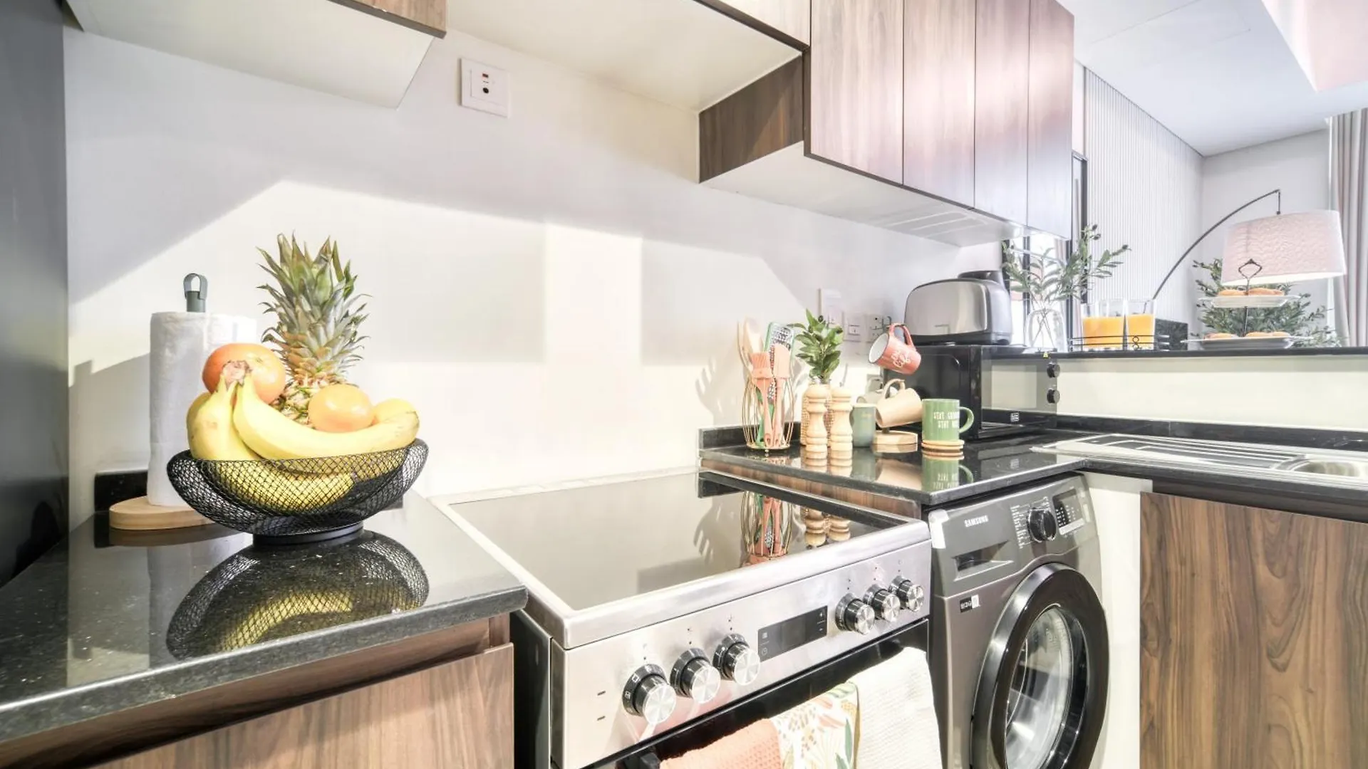 Autumn Serenity Manor: Luxury 3 Bedroom Townhouse Ντουμπάι